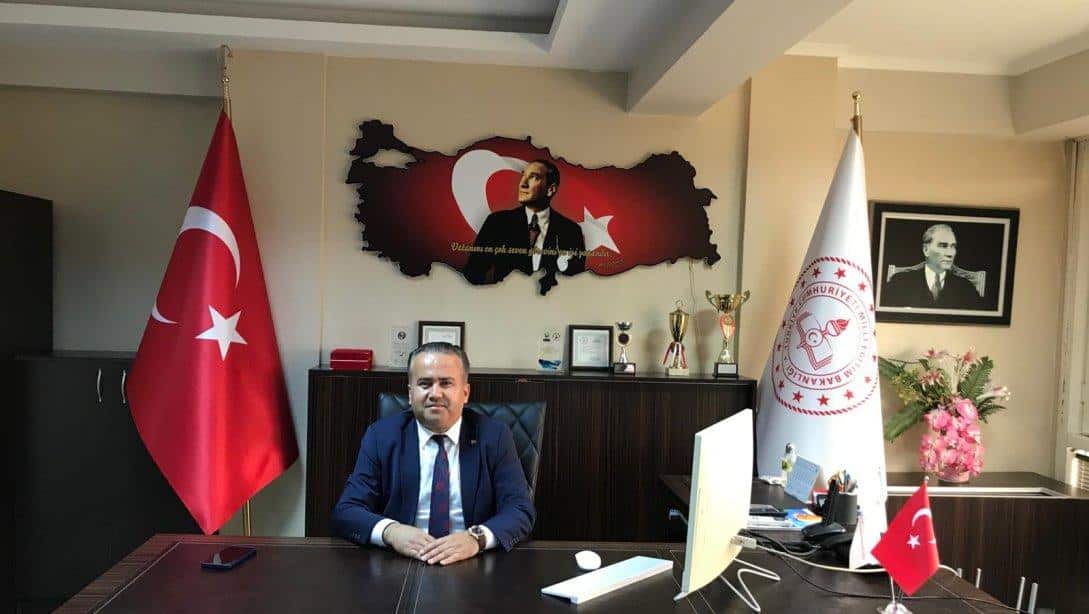 İlçe Milli Eğitim Müdürümüz Mehmet GÜRCAN'ın YKS Sınav Mesajı